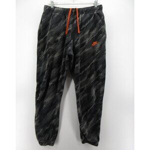 Nike Pants Large Fleece Sportswear Essentials Club Jogger Sweatpants Camo